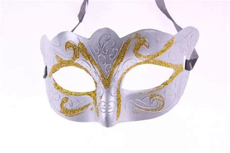 Sparkling Venetian Masquerade Leather Mask With Gold Glitter Unisex