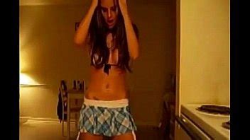Hot Brunette Strip On Webcam Bit Do CKcM3 XNXX