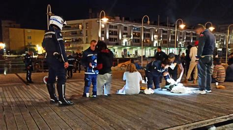 Controlli In Darsena A Genova Sequestrate Droga E Una Mannaia Arresti