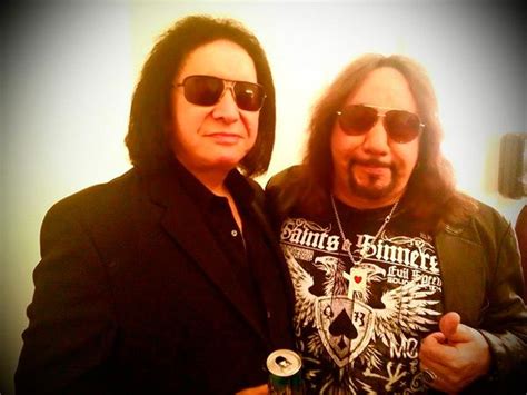 Kiss Gene Simmons cuenta la inasumible condición que Ace Frehley le