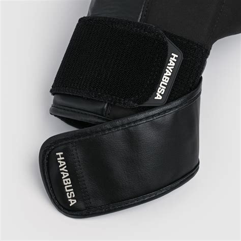 Перчатки Hayabusa T3 Black купить в Москве