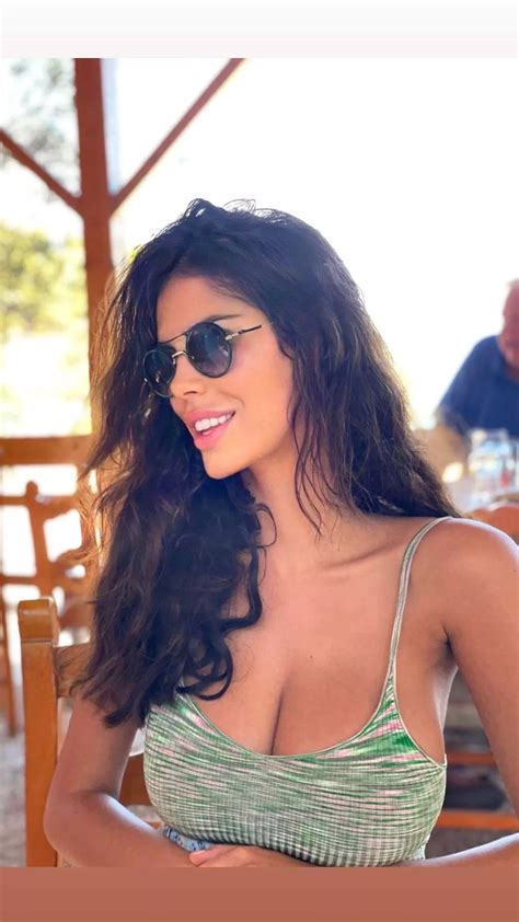 Classy Nudes Bigtitsinbikinis NUDE PICS ORG