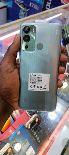 Infinix Hot Kupatana