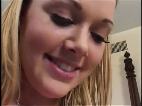 Amber Peach Gets Her Giant Juicy Booty Worshiped Anal Porn By HushPass