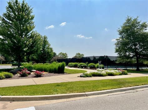 Shorewood Glen Chicago Suburb Living