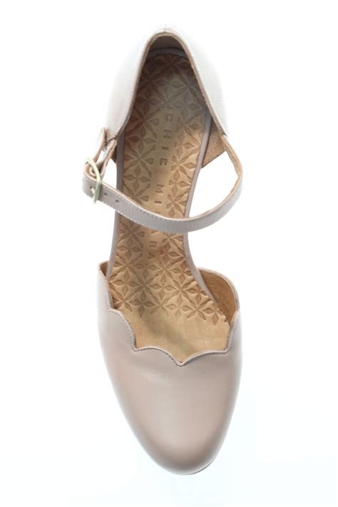 Leather Nude Pump Chie Mihara