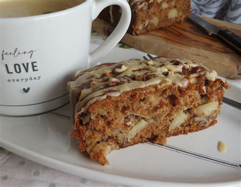Mostly Apples Cake | The English Kitchen