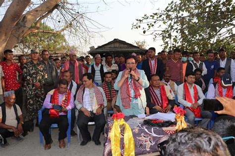 अझै अँध्यारोमा टाङ्गिया बस्ती दुई महिनाभित्र बिजुली उपलब्ध गराउने ऊर्जामन्त्रीको प्रतिबद्धता