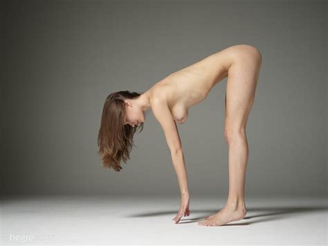 Anna L Nude Female Figure Anna L Nude Female Figure Px Porn Pic