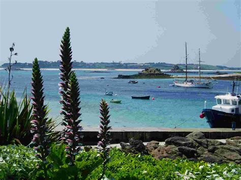 Isles of Scilly cottages - St Mary's holiday cottages