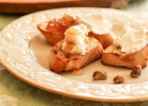 Ricotta Cheese & Honey Crostini Board – Homemade Italian Cooking