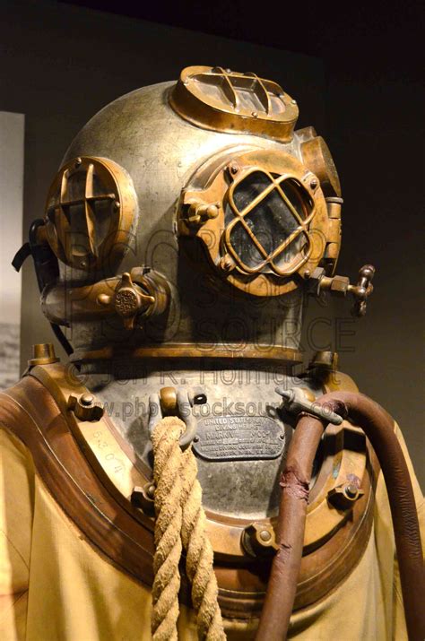 Deep Sea Diving Suit History at Abigail Schardt blog