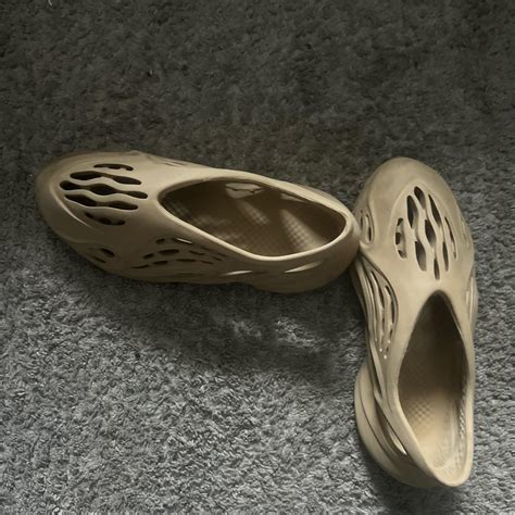 Yeezy foam runners worn / no box selling cheap tho... - Depop