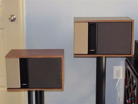 Vintage Bose 301 Series II Speakers in Walnut 2/pairs Photo #1963970 ...