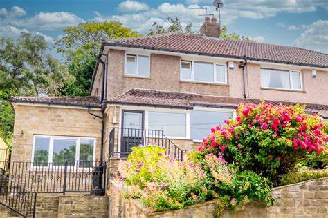 4 Bed Semi Detached House For Sale In Wessenden Head Road Meltham Hd9