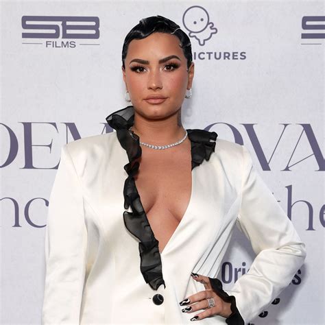 Demi Lovato Bulimia Teeth