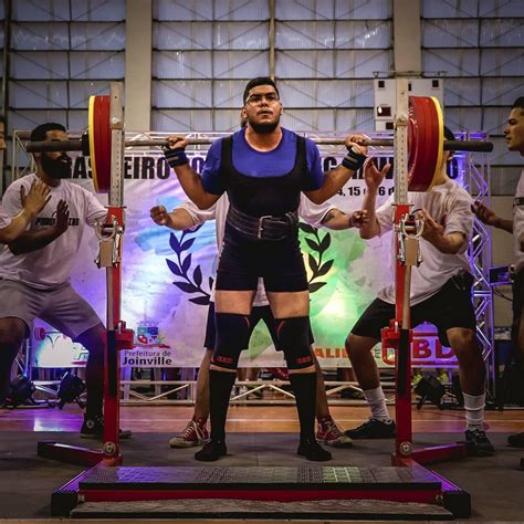 Rolimourense Thiago Hulk Indicado Ao Pr Mio De Melhor Atleta Do Ano