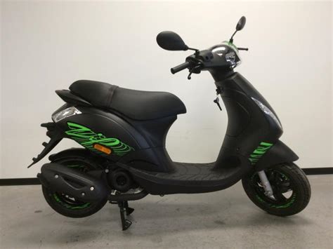 Scooter PIAGGIO 50 ZIP SPECIAL EDITION PROMO Neuf