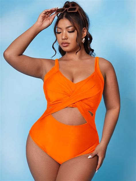 HHH Bikini 2025 New Swimsuit Women S Solid Color Hollow Siamese Plus Size Fashion Gradual