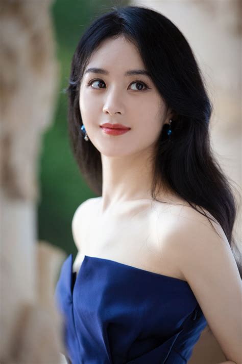 china entertainment news zhao liying poses  photo shoot