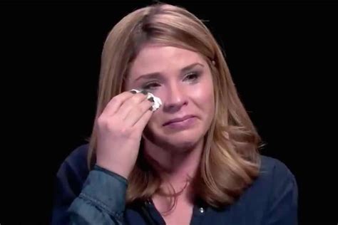 Watch Jenna Bush Hager Break Down After Hollywood Medium Tells Her She