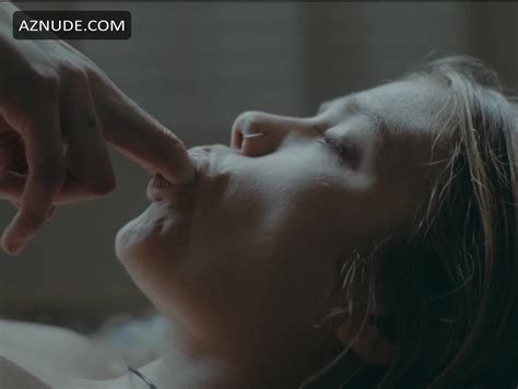 SLAPPER NUDE SCENES AZNude