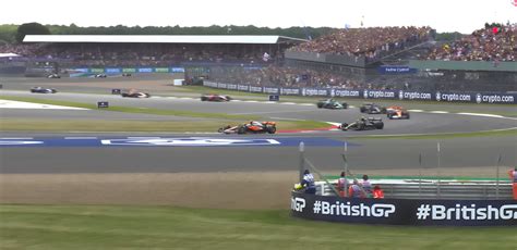 formula  retains british grand prix  silverstone   decade