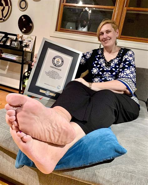 Avec ses pieds hors du commun cette femme détient un record du monde