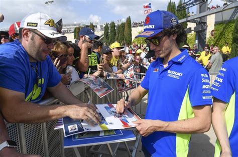 Ini Yang Ada Di Dalam Pikiran Alex Rins Ketika Dapat Tekanan Dari