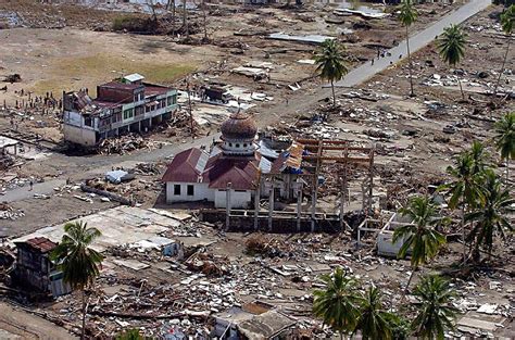 Tahun Selepas Bencana Tsunami Di Aceh Indonesia Gambar