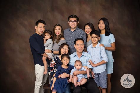 Extended Family Portrait Studio Singapore - Family Photos