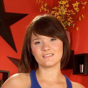 Angie Dove Babe Page Watch This Pornstar On Freeones