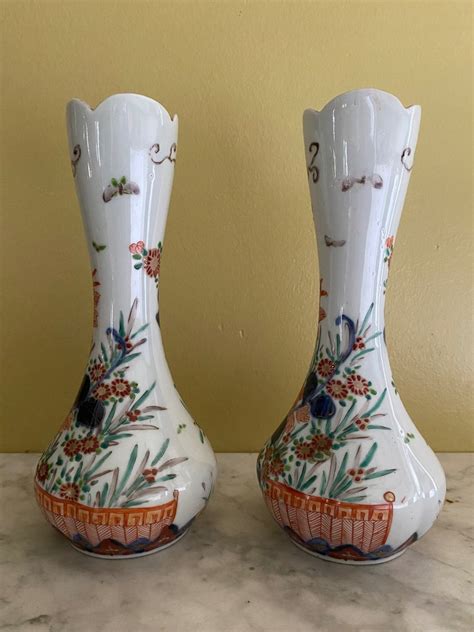 Proantic Paire De Petits Vases En Porcelaine De Imari Japon Epoque