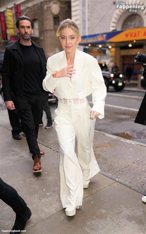 Sydney Sweeney Nude OnlyFans Leaks Fappening Page FappeningBook