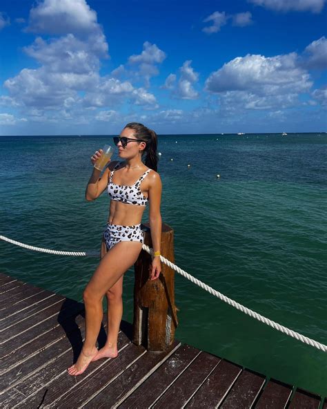 Alyssa Lang | Happy national margarita day | Instagram