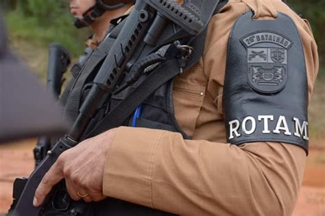 Policiais Militares Da Rotam Do Bpm Recebem Instru O Do Bope