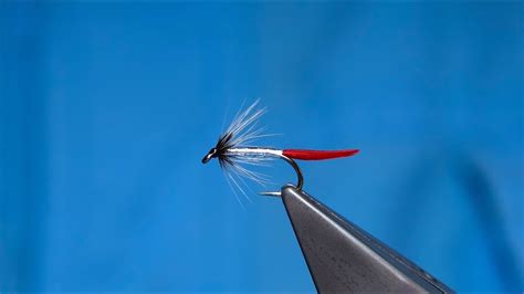 Tying The Priest A Traditional Wet Fly With Davie Mcphail Youtube