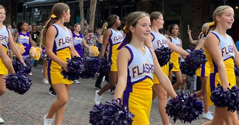Photo Gallery St Aloysius Homecoming Parade 2023 The Vicksburg Post