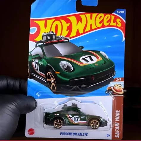 T H P Kim Hot Wheels G T Th Thao Nh Nissan Gtr Bentley Porsche Datsun M H Nh