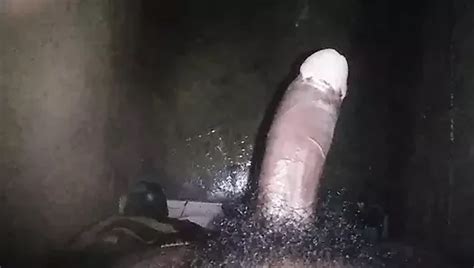 Solo chico masturbándose gay xHamster