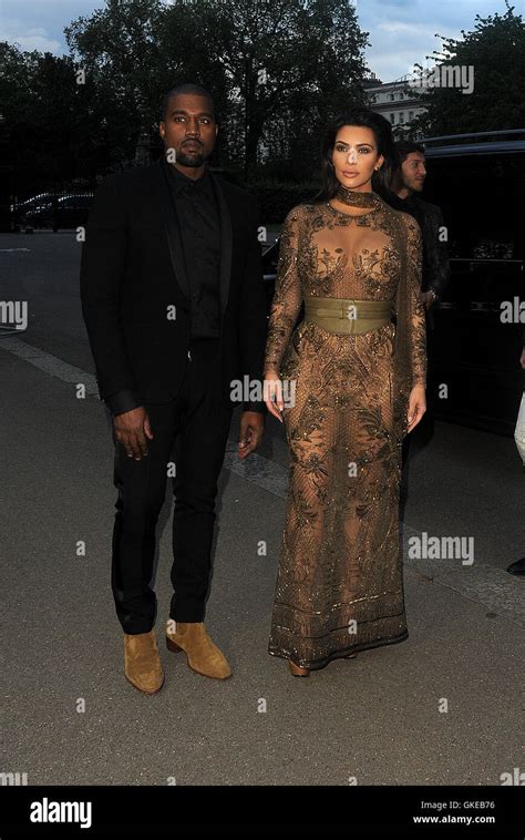 Kim Kardashian And Kanye West Attend Vogue 100th Anniversary Gala