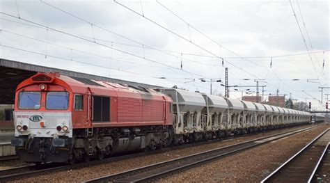 ITL Eisenbahngesellschaft MbH Mit 266 107 2 NVR 92 80 1266 107 2