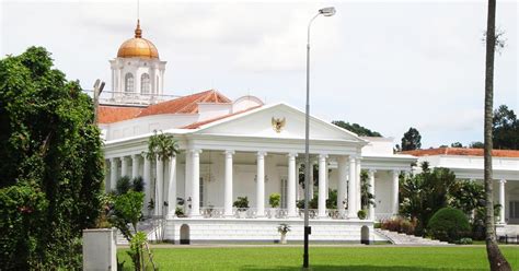 Istana Bogor, Wisata Sejarah dan Edukasi di Bogor