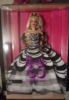 Barbie Signature Th Anniversary Collectible Doll Blonde Hair Limited Ebay