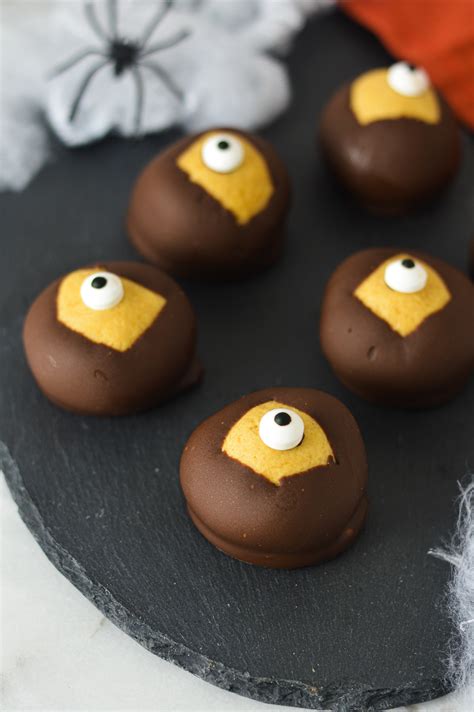 Eyeball Buckeyes | A Taste of Madness