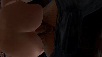 Plump Cougar Spreads Her Legs On The Street XVIDEOS