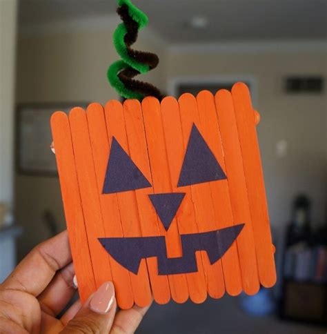 Easy Popsicle Stick Halloween Crafts To Enjoy This Fall