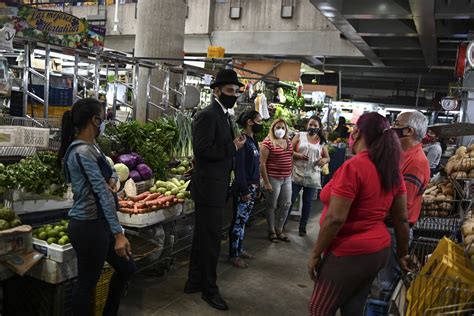 La Imagen Viva De Jos Gregorio Hern Ndez Recorre Caracas