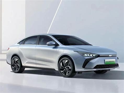 Джили Геометрия Г6 технические характеристики. Geely Geometry G6 ...