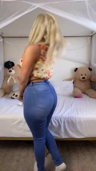 Kulanny MILF Porn XHamster